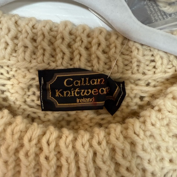 Vintage Classic Aran Knit Cream Sweater - Picture 2 of 8